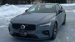2024 Volvo S60 B5 Plus Dark Theme
