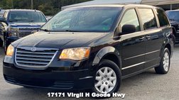 2010 Chrysler Town and Country LX