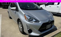 2015 Toyota Prius c Four