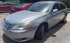 2013 Chrysler 200 LX