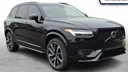 2023 Volvo XC90 Recharge T8 Ultimate Dark Theme