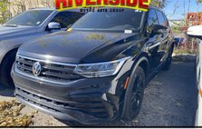 2022 Volkswagen Tiguan SE R-Line Black