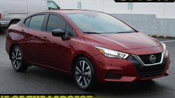 2022 Nissan Versa SR