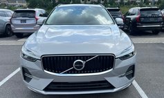 2022 Volvo XC60 B5 Momentum