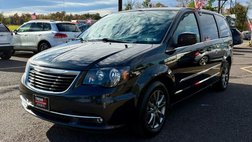 2015 Chrysler Town and Country S