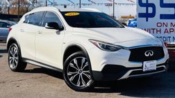 2017 Infiniti QX30 Premium