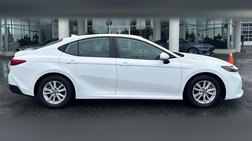 2025 Toyota Camry LE FWD