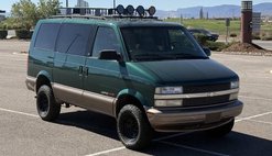 2000 Chevrolet Astro LS