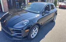 2021 Porsche Macan Base