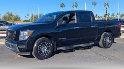 2021 Nissan Titan SV