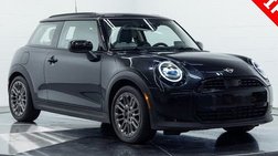 2025 MINI Hardtop Signature Trim 2-door Hatchback