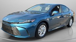2025 Toyota Camry Hybrid LE