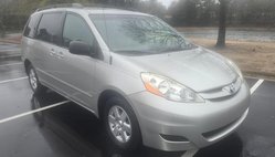 2010 Toyota Sienna LE 8-Passenger