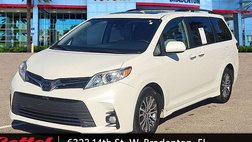 2020 Toyota Sienna XLE
