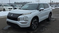 2022 Mitsubishi Outlander ES