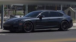 2020 Porsche Panamera GTS Sport Turismo