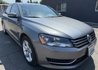 2014 Volkswagen Passat 1.8T S PZEV