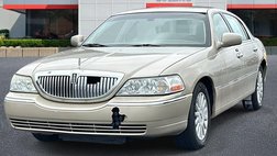 2005 Lincoln Town Car Signature