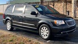 2016 Chrysler Town and Country Touring
