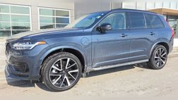 2023 Volvo XC90 Recharge T8 Ultimate Dark Theme