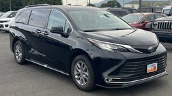 2023 Toyota Sienna XLE