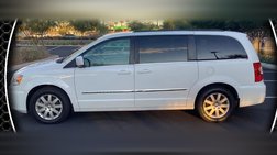 2015 Chrysler Town and Country Touring