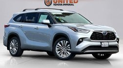2023 Toyota Highlander Hybrid Platinum