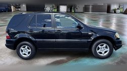 2000 Mercedes-Benz M-Class ML 320