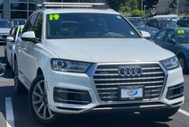 2019 Audi Q7 SE Premium