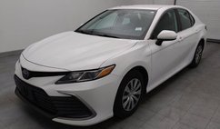 2022 Toyota Camry Hybrid LE