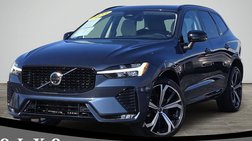 2023 Volvo XC60 B5 Ultimate Dark Theme