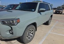 2023 Toyota 4Runner TRD Off-Road