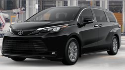 2026 Toyota Sienna XLE 8-Passenger