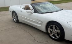 2000 Chevrolet Corvette Base