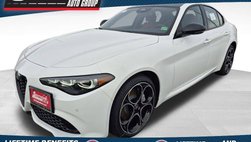 2025 Alfa Romeo Giulia Base