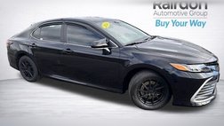 2024 Toyota Camry Hybrid LE