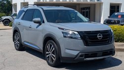 2024 Nissan Pathfinder Platinum