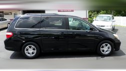 2005 Toyota Sienna LE - 7 Passenger Seating
