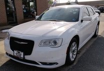 2015 Chrysler 300 Limited