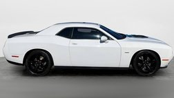 2016 Dodge Challenger R/T Shaker