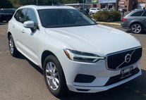 2020 Volvo XC60 T5 Momentum