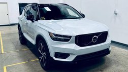 2022 Volvo XC40 T5 R-Design