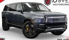 2023 Rivian R1S Adventure