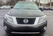 2016 Nissan Pathfinder SL