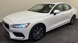 2021 Volvo S60 T6 Momentum
