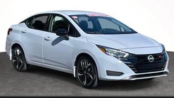 2025 Nissan Versa SR