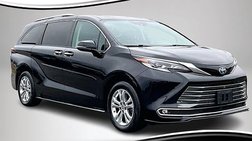2022 Toyota Sienna Platinum 7-Passenger