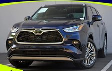 2025 Toyota Highlander Hybrid Platinum