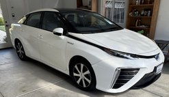 2017 Toyota Mirai Base