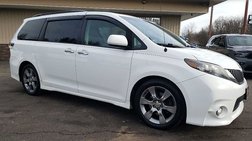 2014 Toyota Sienna SE 8-Passenger